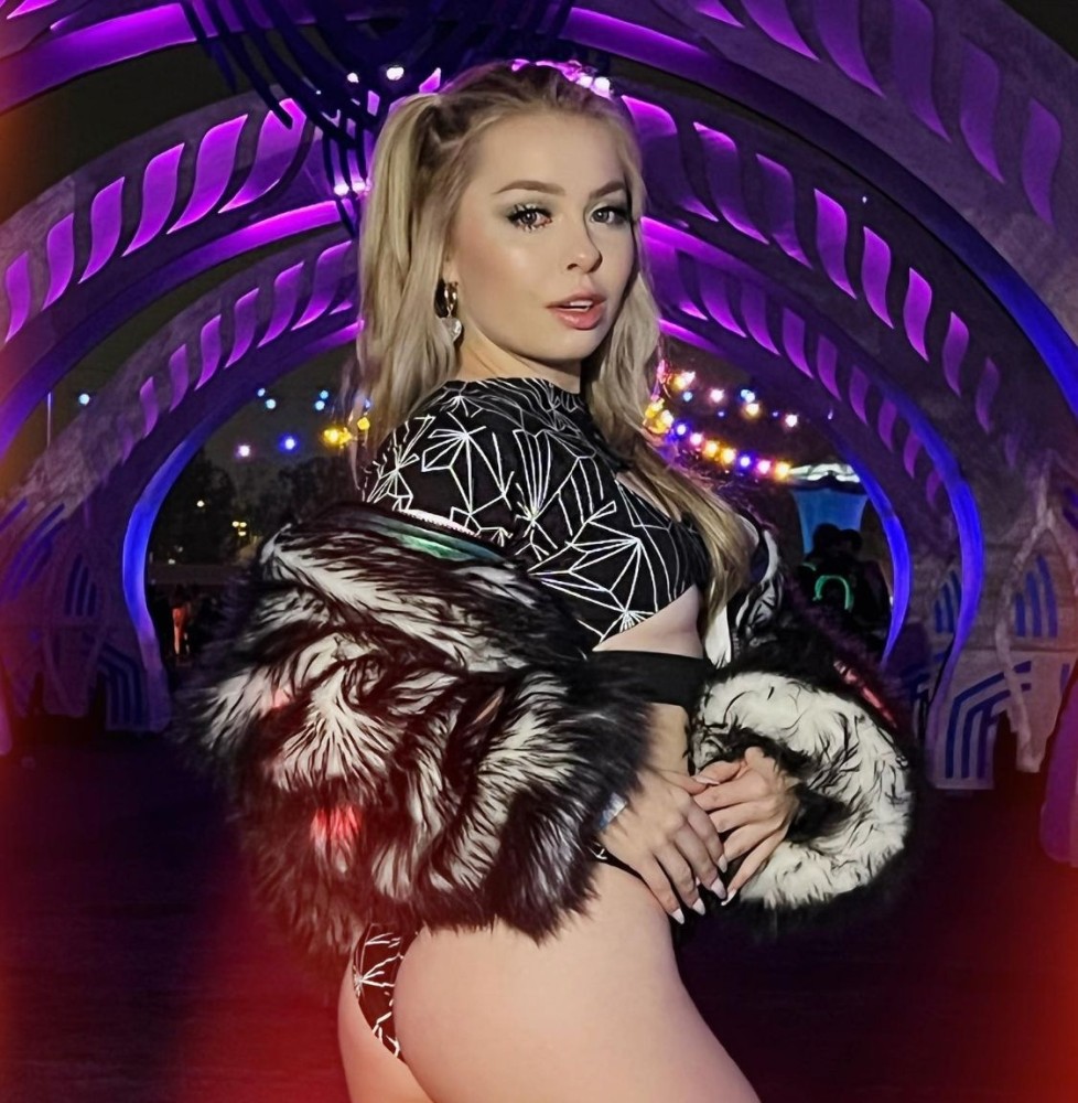 Индивидуалка Лизок фото № 2 в городе Трёхгорный