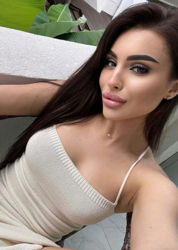 Индивидуалка Арина главное фото в городе Трёхгорный 