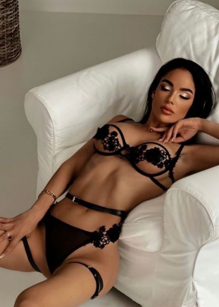 Индивидуалка Даша фото № 2 в городе Трёхгорный