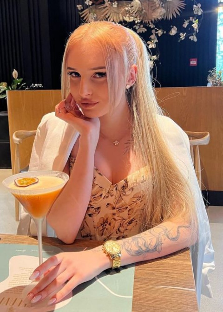 Индивидуалка Катя фото № 2 в городе Трёхгорный