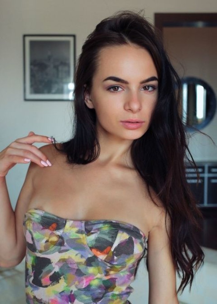 Индивидуалка Кристина фото № 2 в городе Трёхгорный