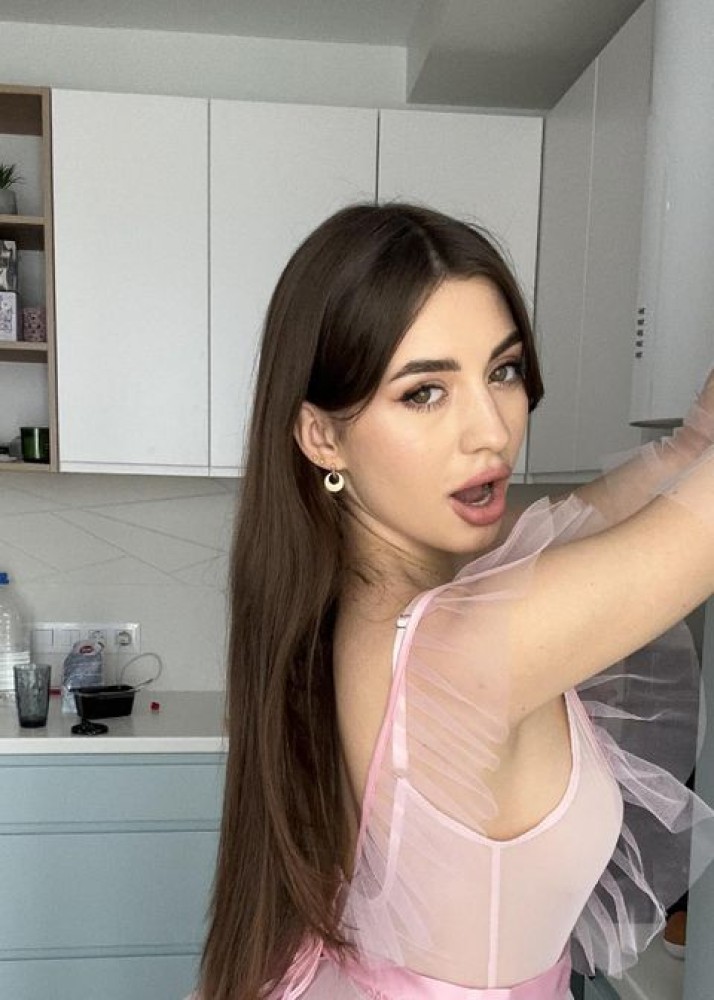 Индивидуалка Настя фото № 2 в городе Трёхгорный