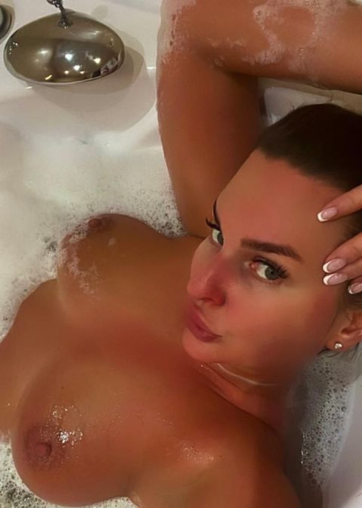 Индивидуалка Настя фото № 2 в городе Трёхгорный