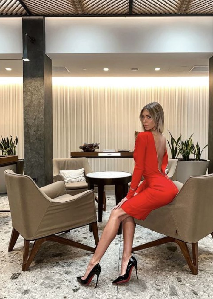 Индивидуалка Алина фото № 2 в городе Трёхгорный