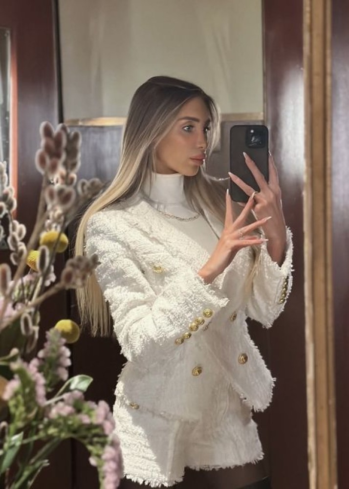 Индивидуалка Алина фото № 2 в городе Трёхгорный