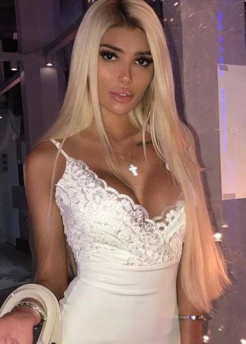 Лина, Г. Трёхгорный