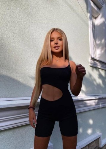 Рита, Г. Трёхгорный